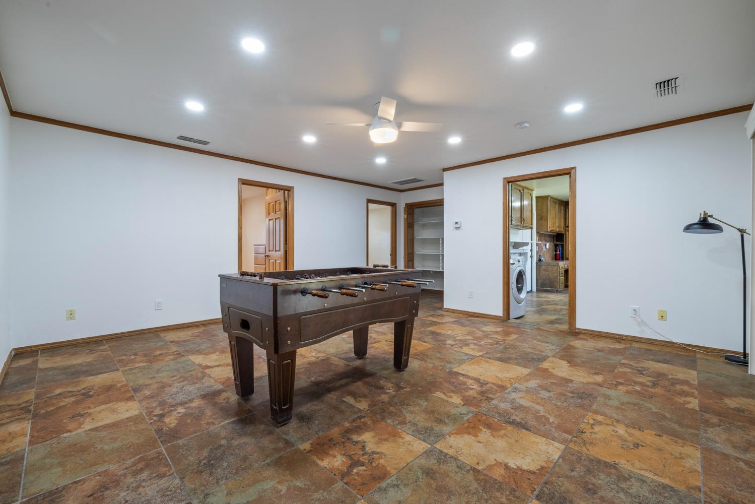 709 Winfield Pl, Modesto, CA 95355