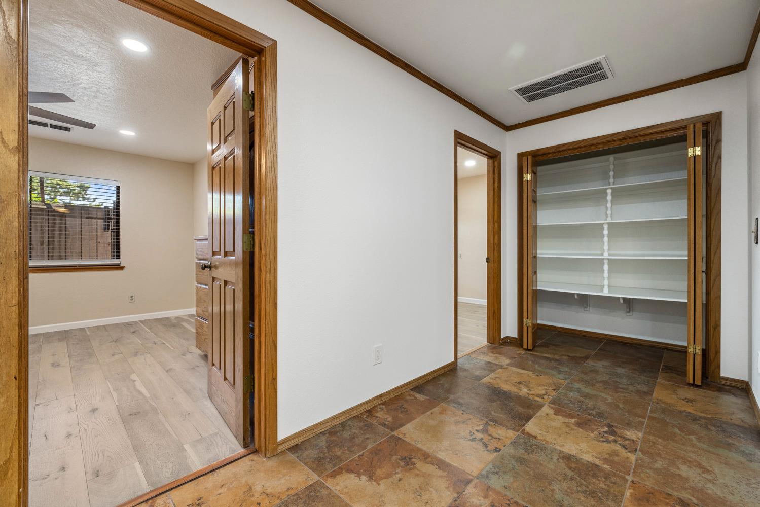 709 Winfield Pl, Modesto, CA 95355
