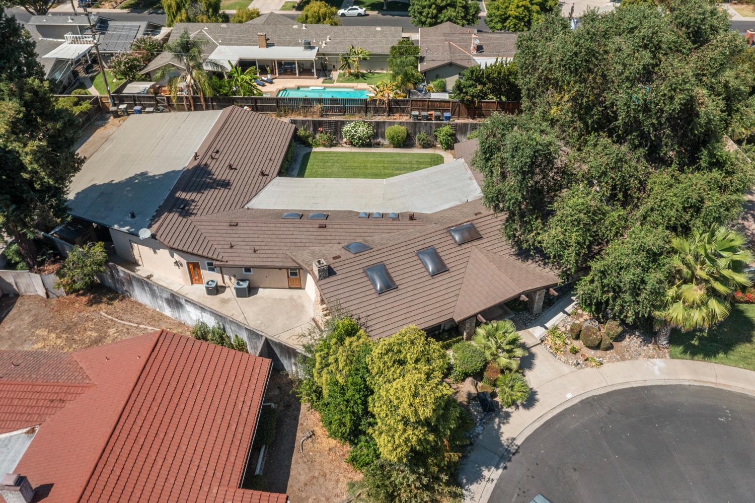 709 Winfield Pl, Modesto, CA 95355