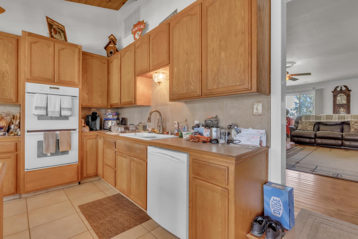 8043 Sunset Dr, Atwater, CA 95301