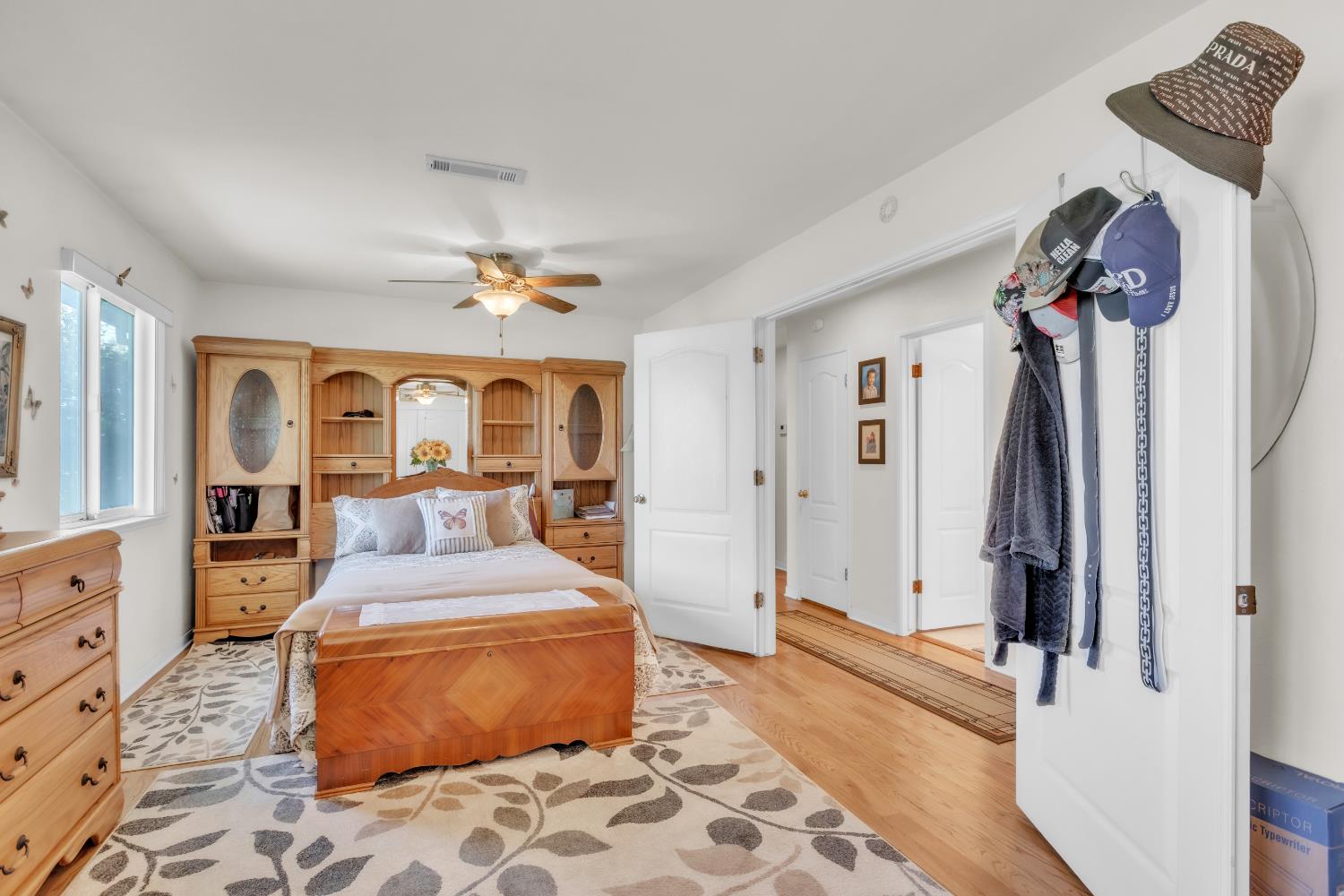 8043 Sunset Dr, Atwater, CA 95301