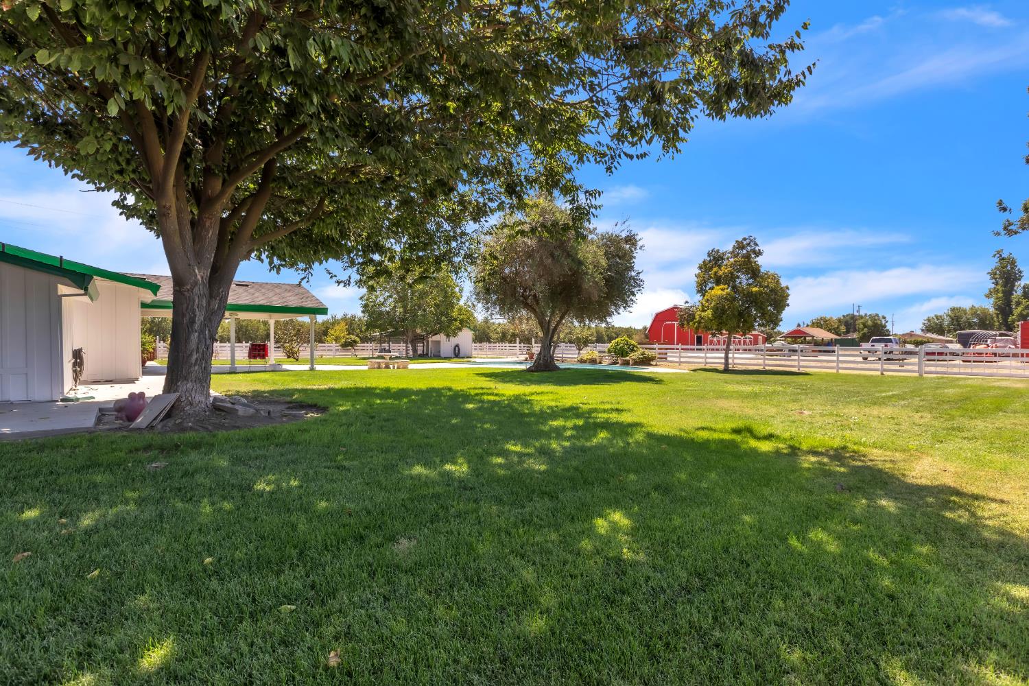 8043 Sunset Dr, Atwater, CA 95301