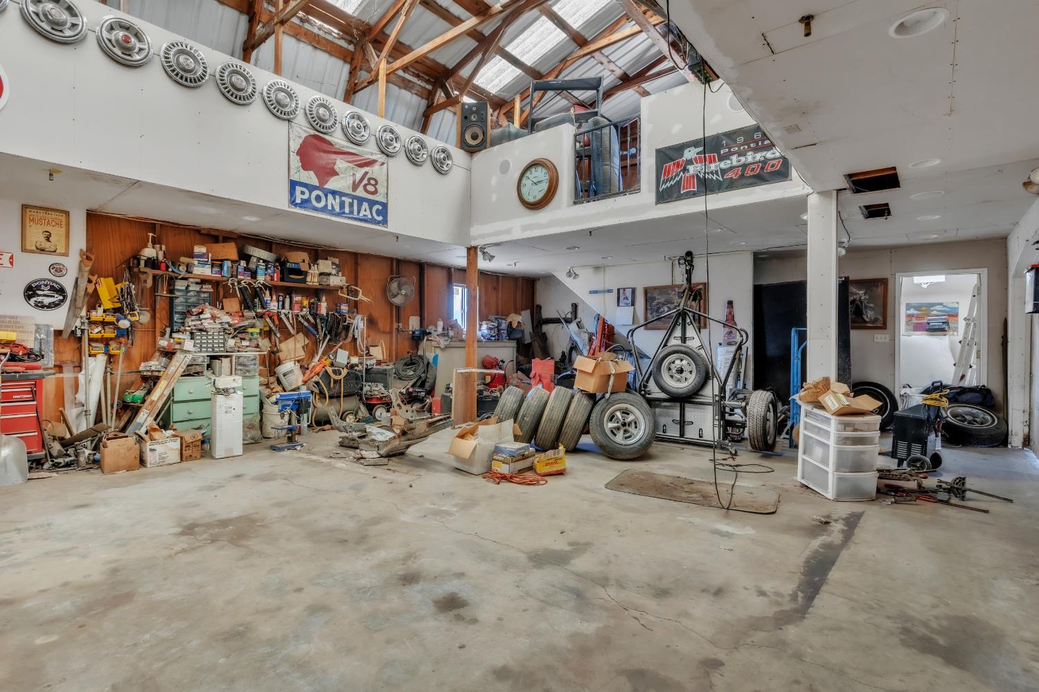 8043 Sunset Dr, Atwater, CA 95301