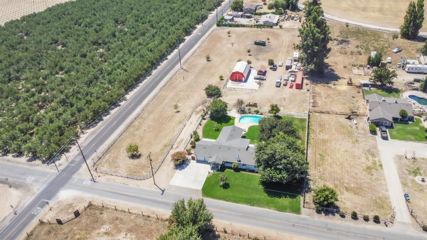 8043 Sunset Dr, Atwater, CA 95301