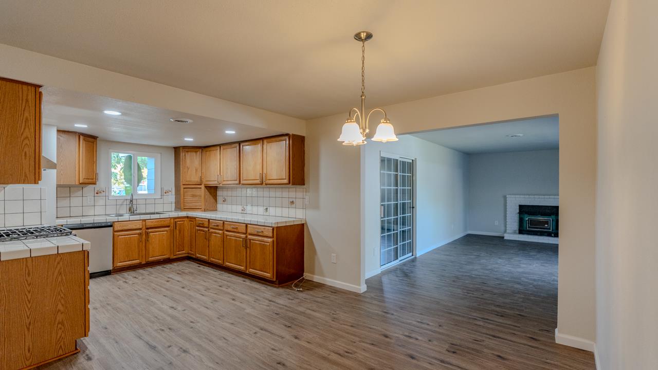 2309 Southridge Dr, Modesto, CA 95350