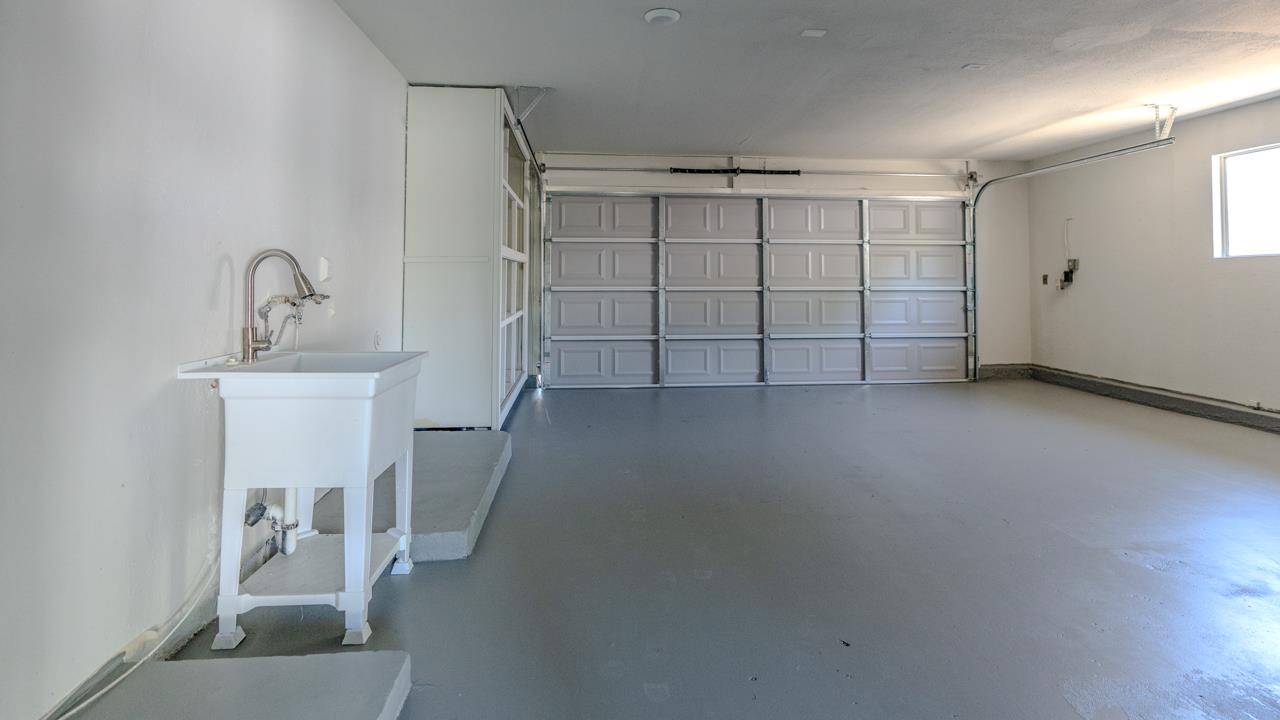 2309 Southridge Dr, Modesto, CA 95350