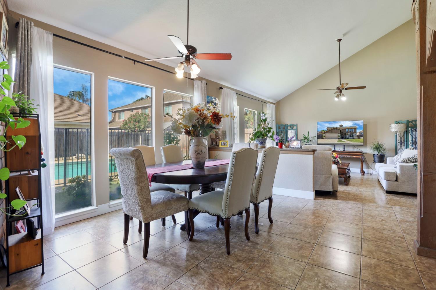 2300 Senimi Cir, Ceres, CA 95307