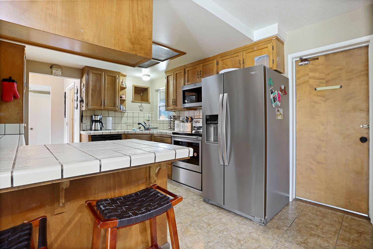 2300 Senimi Cir, Ceres, CA 95307