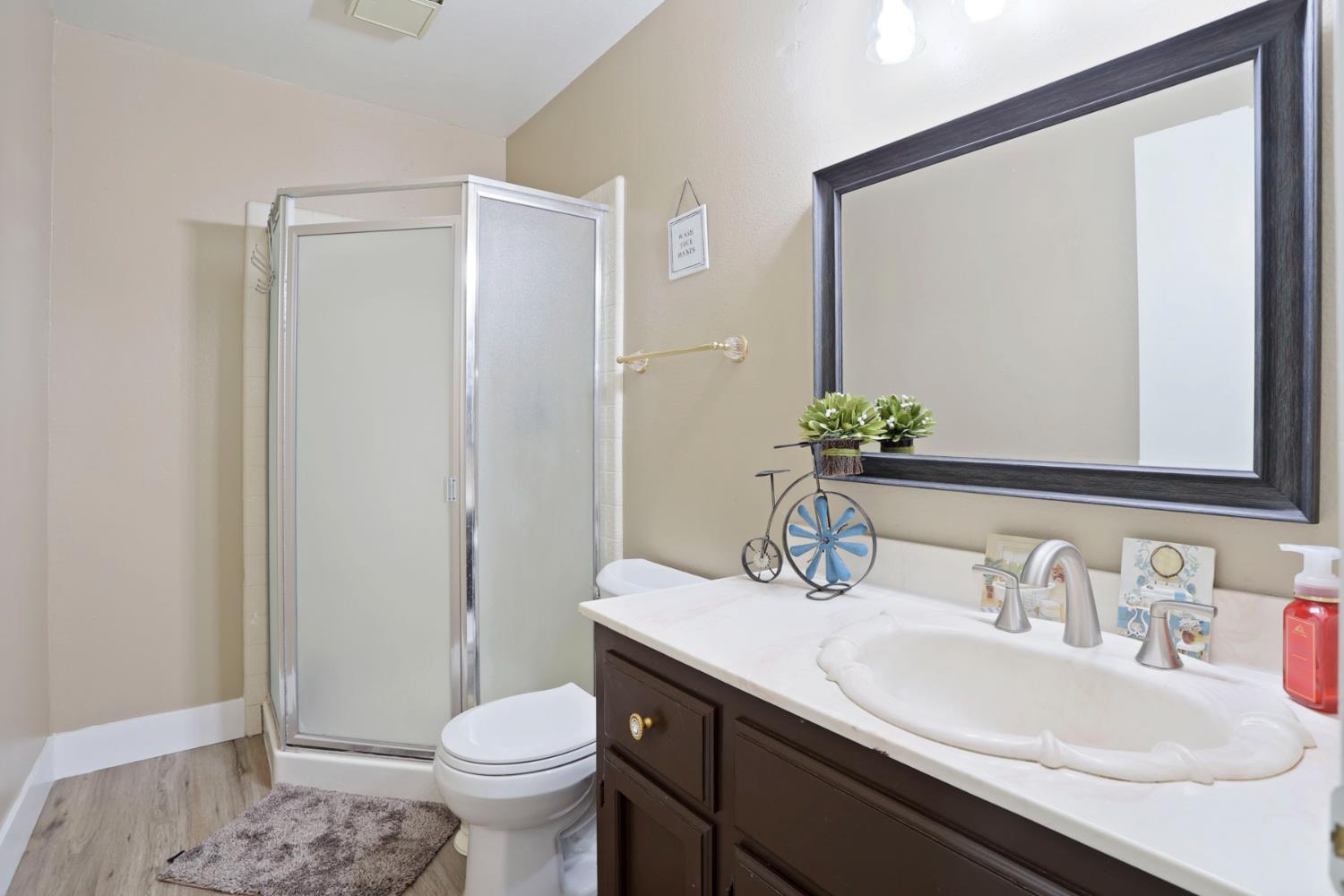 2300 Senimi Cir, Ceres, CA 95307