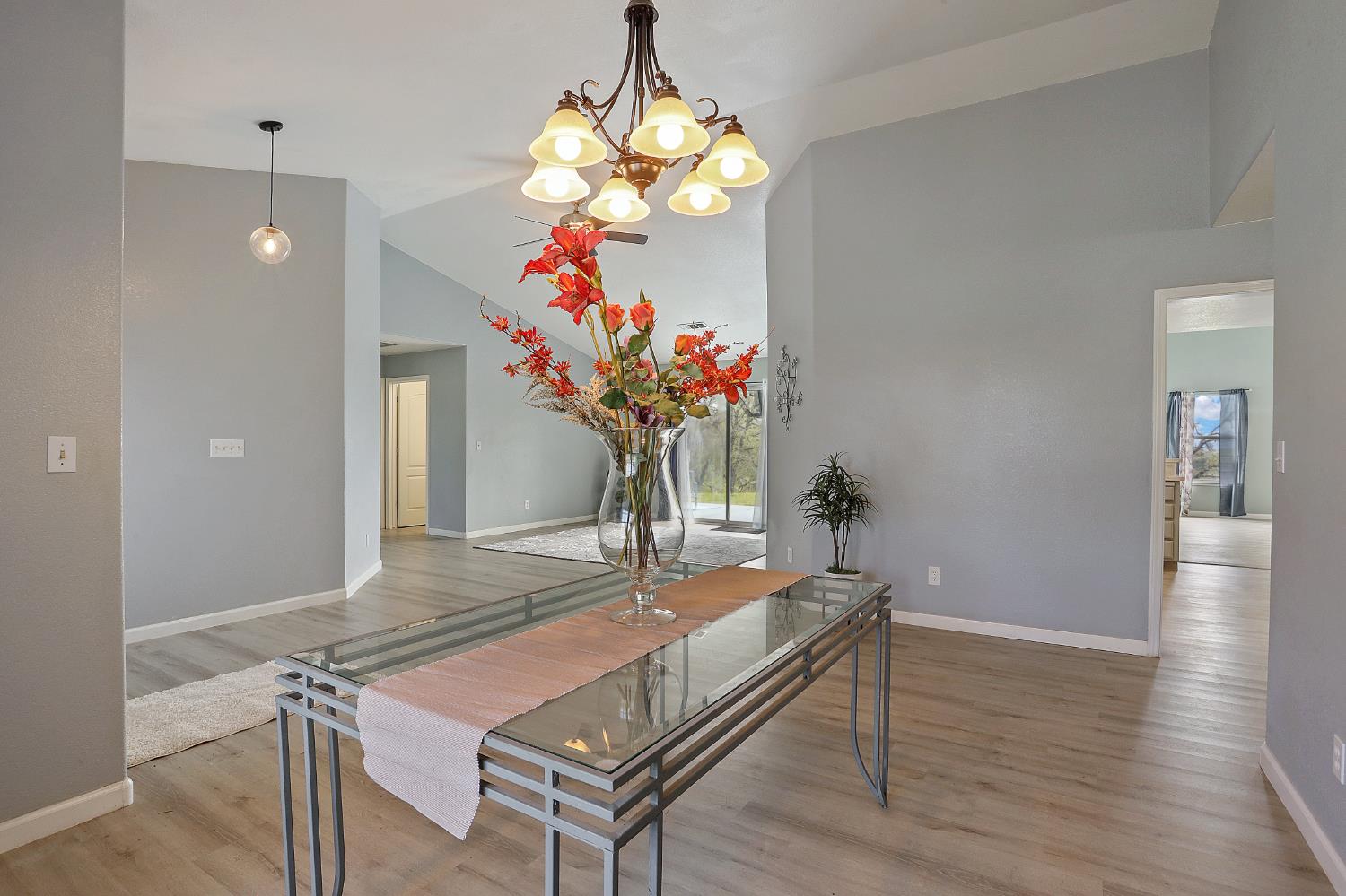 4896 Chuckwagon Dr, Copperopolis, CA 95228