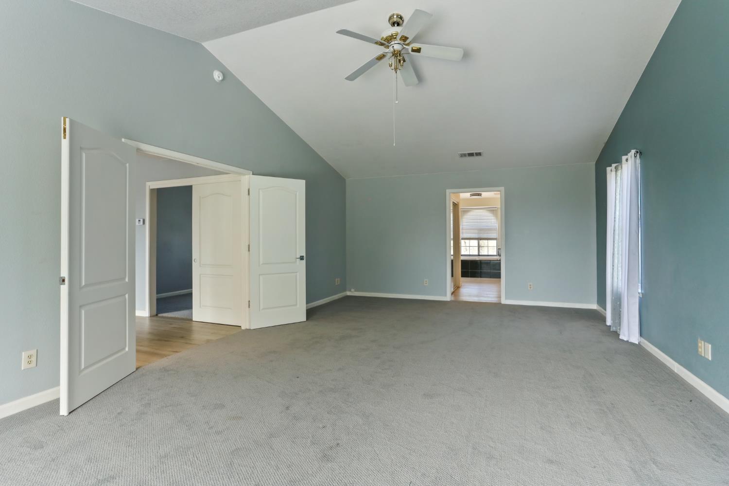 4896 Chuckwagon Dr, Copperopolis, CA 95228