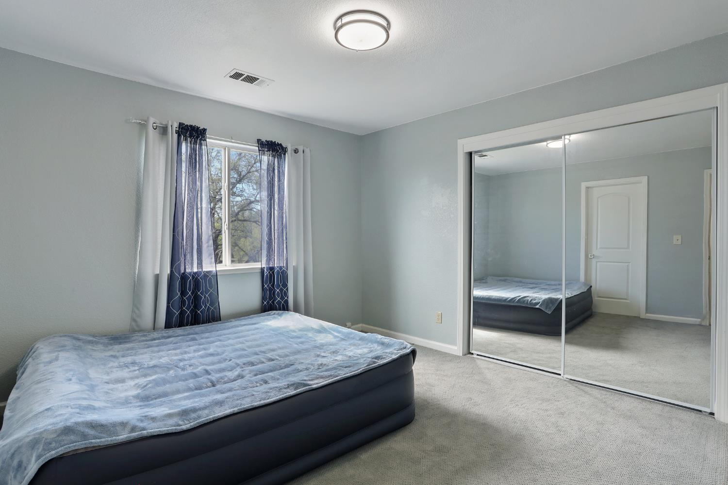 4896 Chuckwagon Dr, Copperopolis, CA 95228
