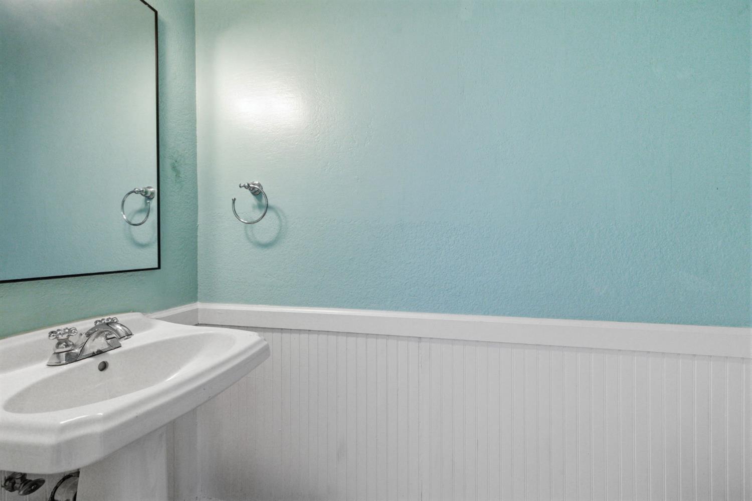 4896 Chuckwagon Dr, Copperopolis, CA 95228