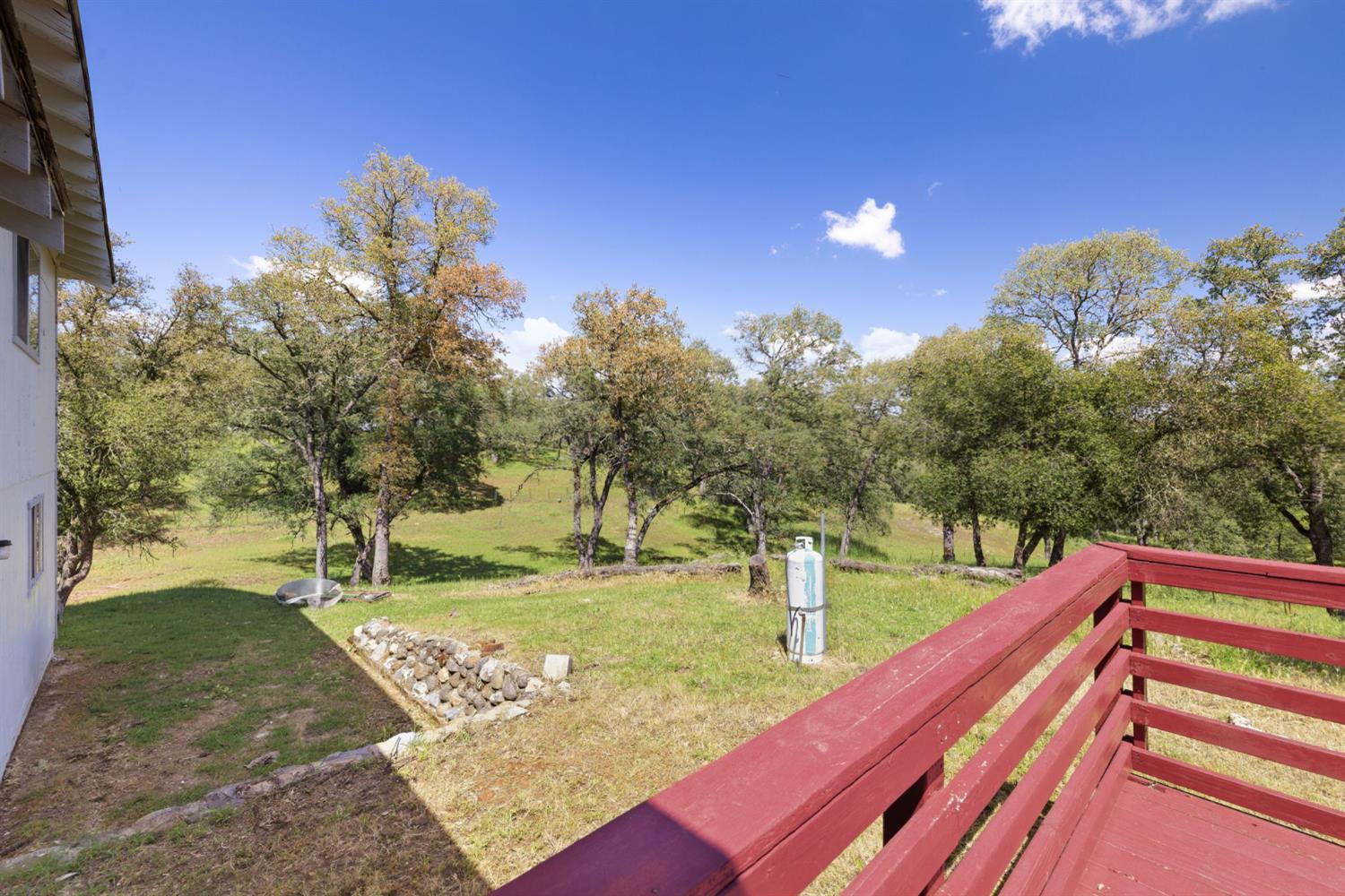 4896 Chuckwagon Dr, Copperopolis, CA 95228