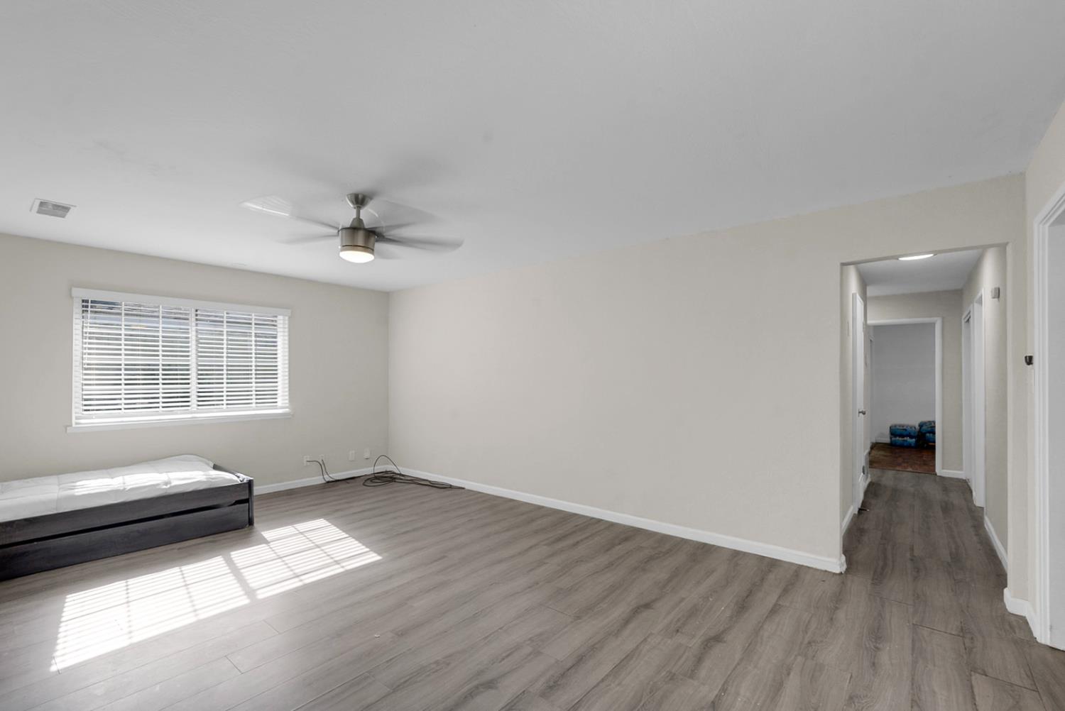1527 Underwood Ave, Atwater, CA 95301