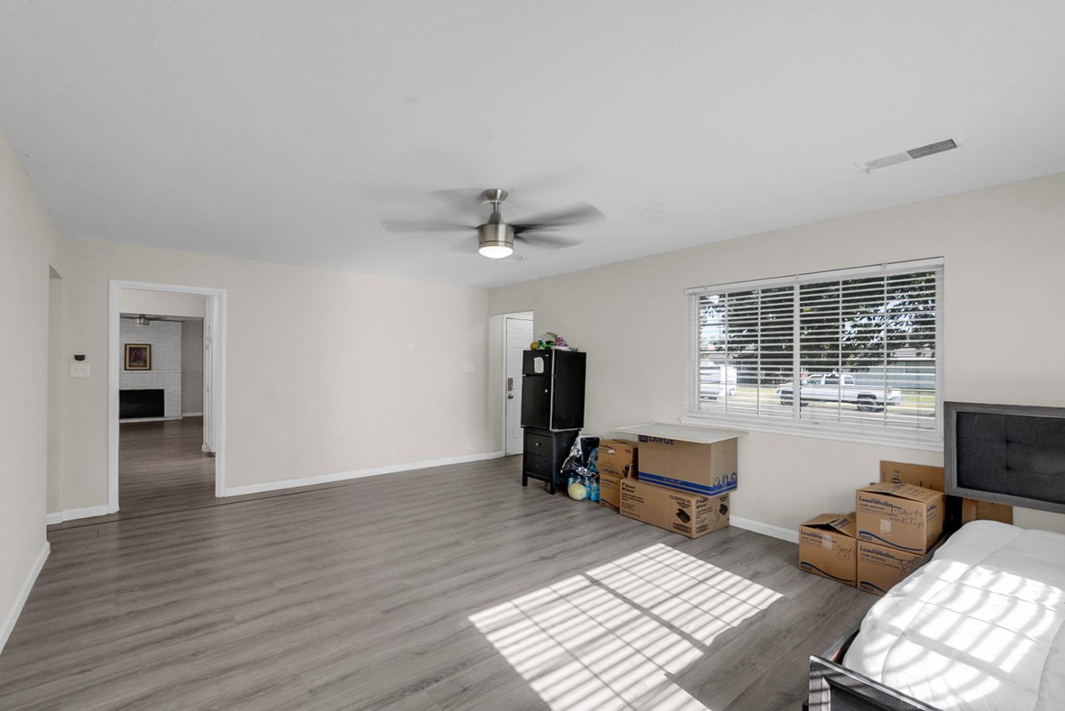 1527 Underwood Ave, Atwater, CA 95301