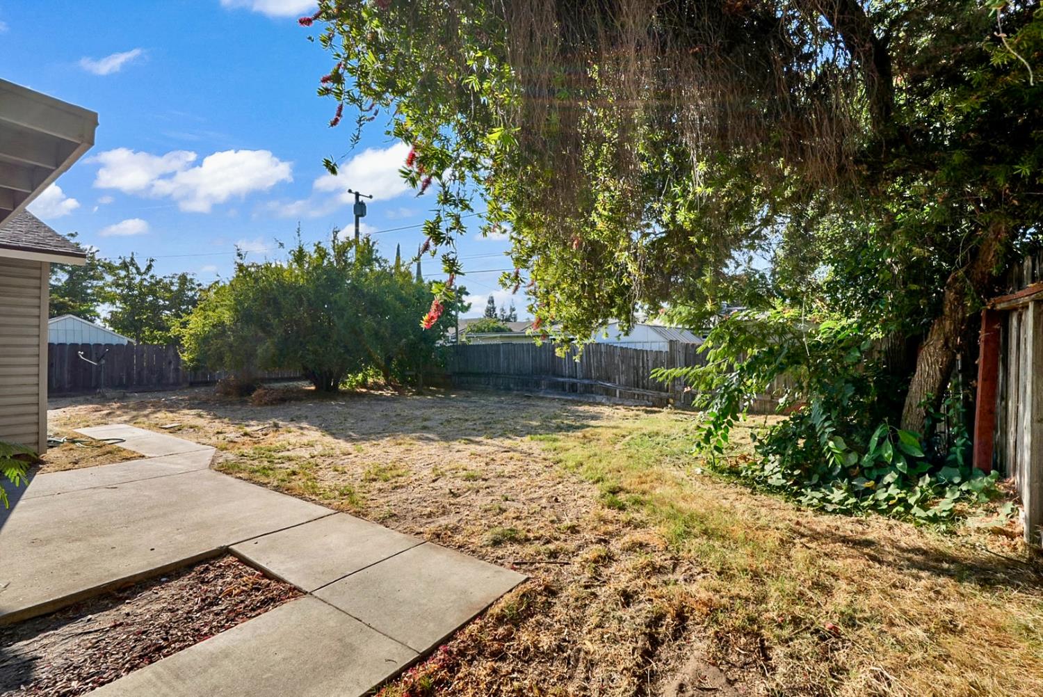 1527 Underwood Ave, Atwater, CA 95301