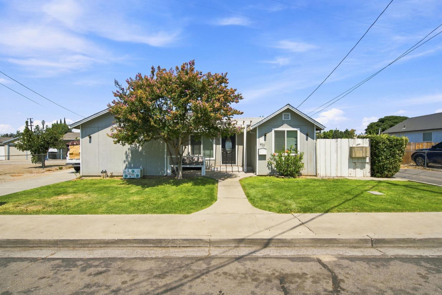 417 Sutter St, Manteca, CA 95336