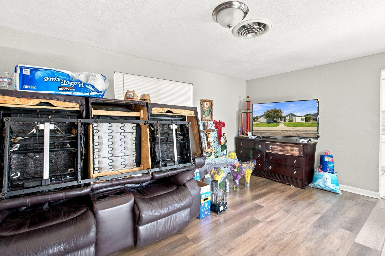 417 Sutter St, Manteca, CA 95336