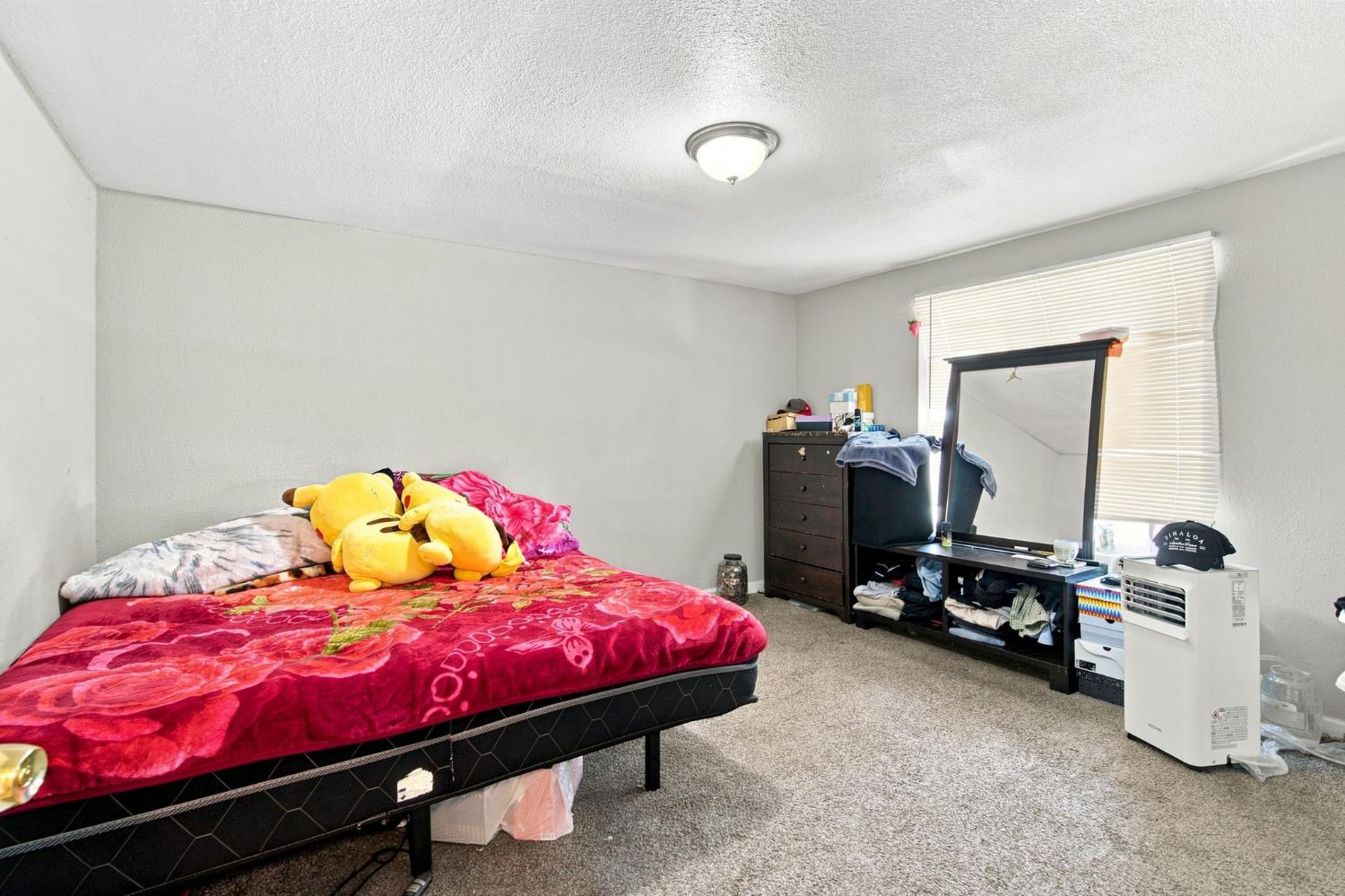 417 Sutter St, Manteca, CA 95336