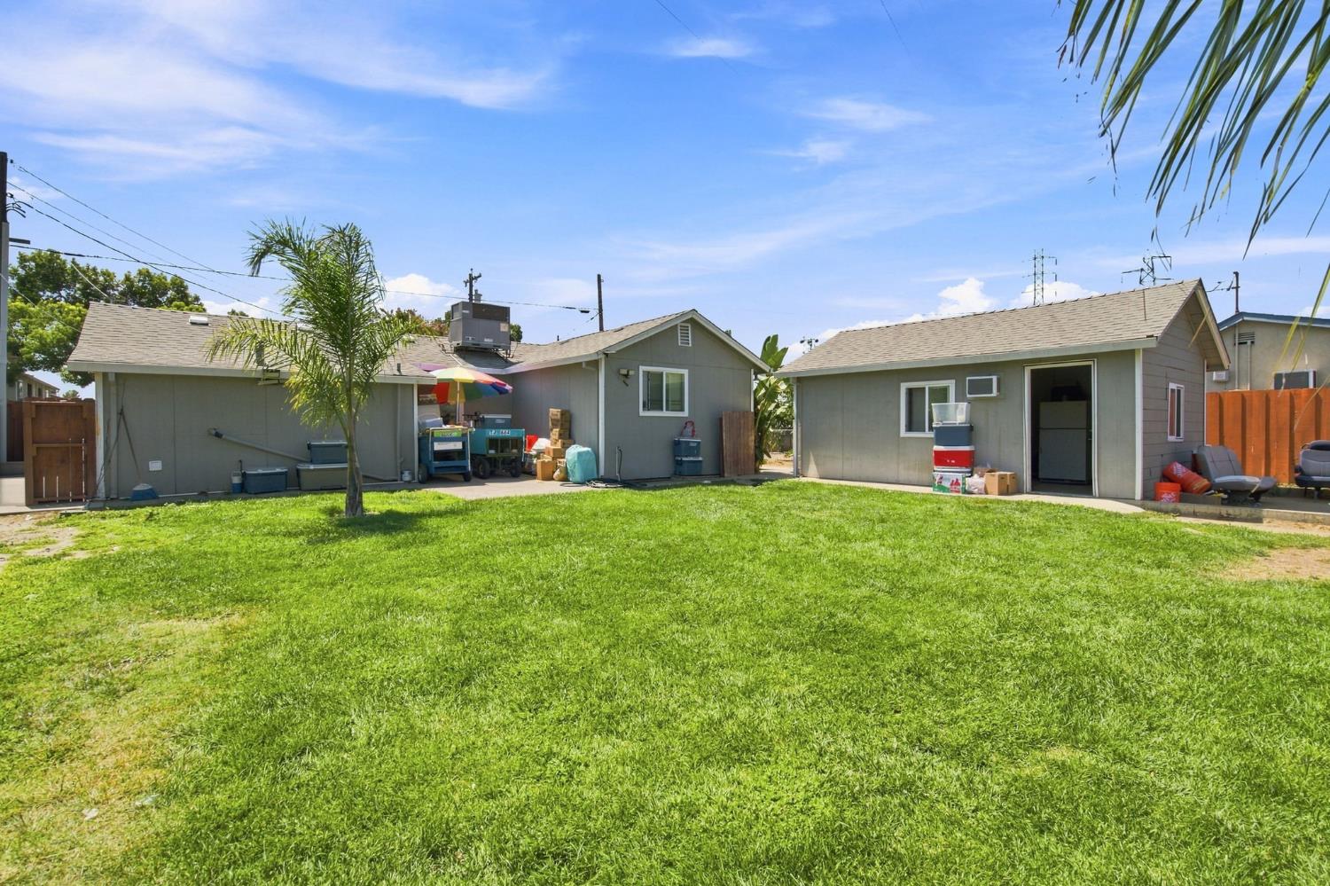 417 Sutter St, Manteca, CA 95336