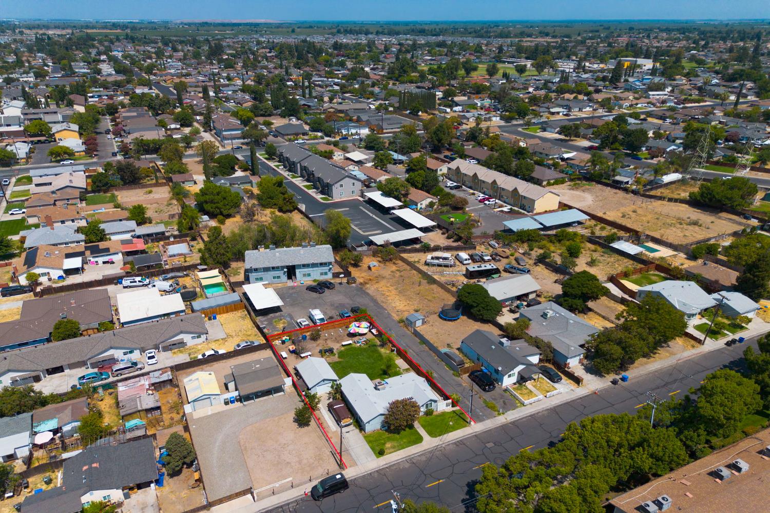 417 Sutter St, Manteca, CA 95336