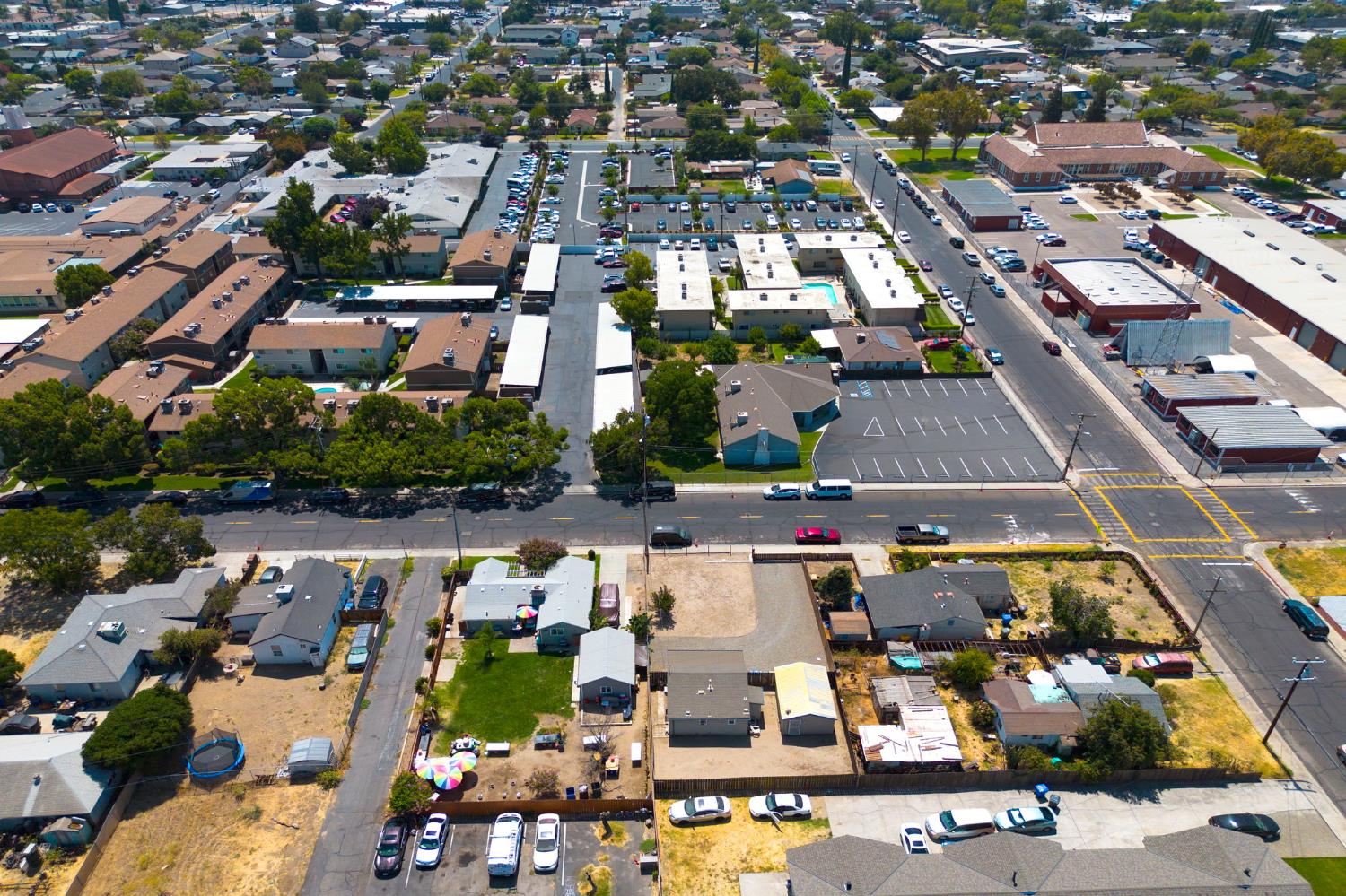 417 Sutter St, Manteca, CA 95336