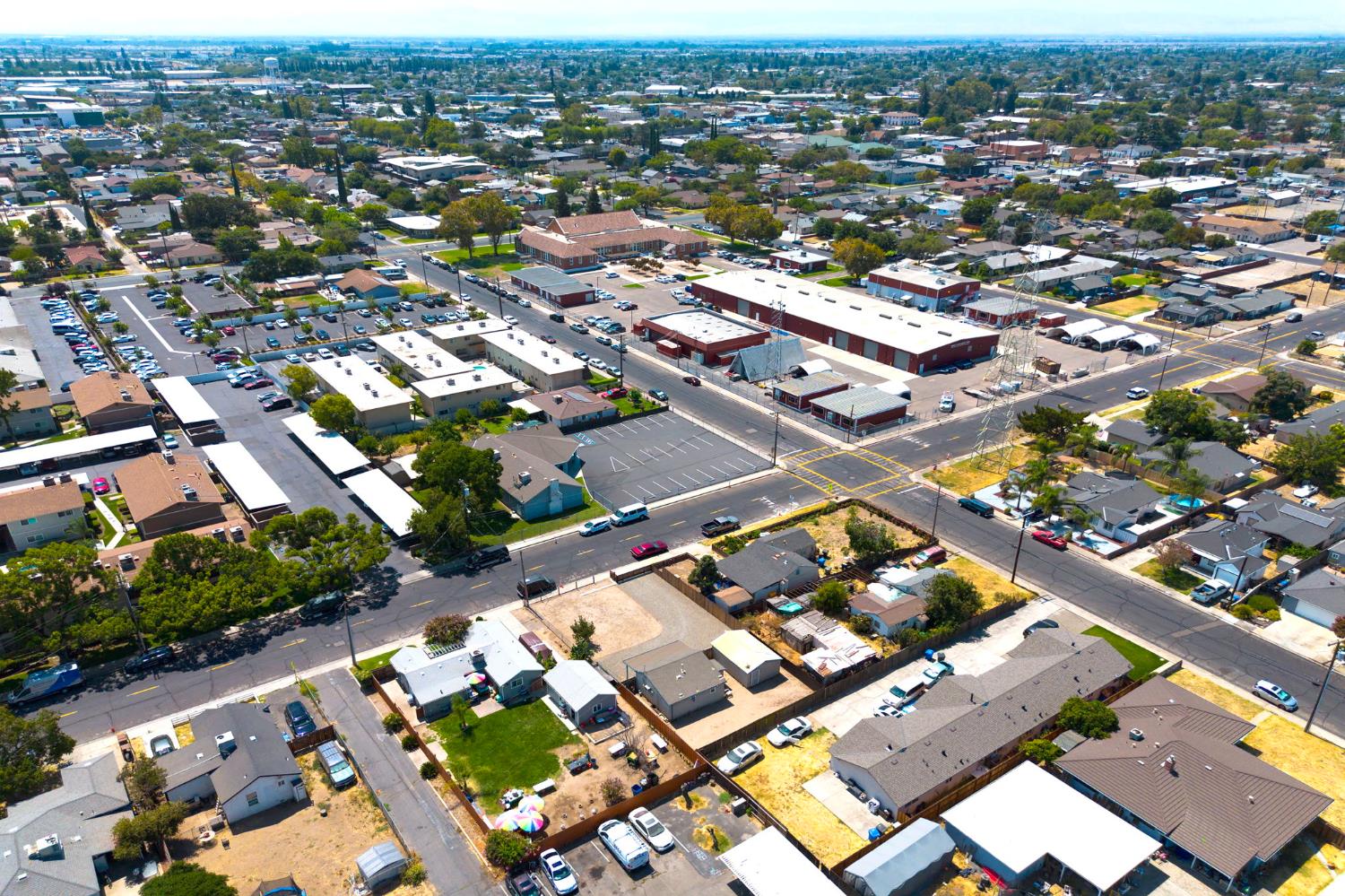 417 Sutter St, Manteca, CA 95336