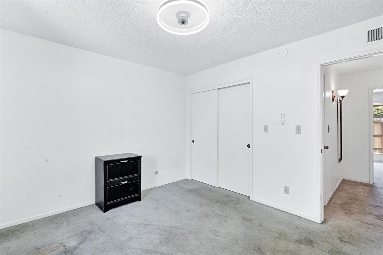 182 W Barstow Ave #A, Fresno, CA 93704