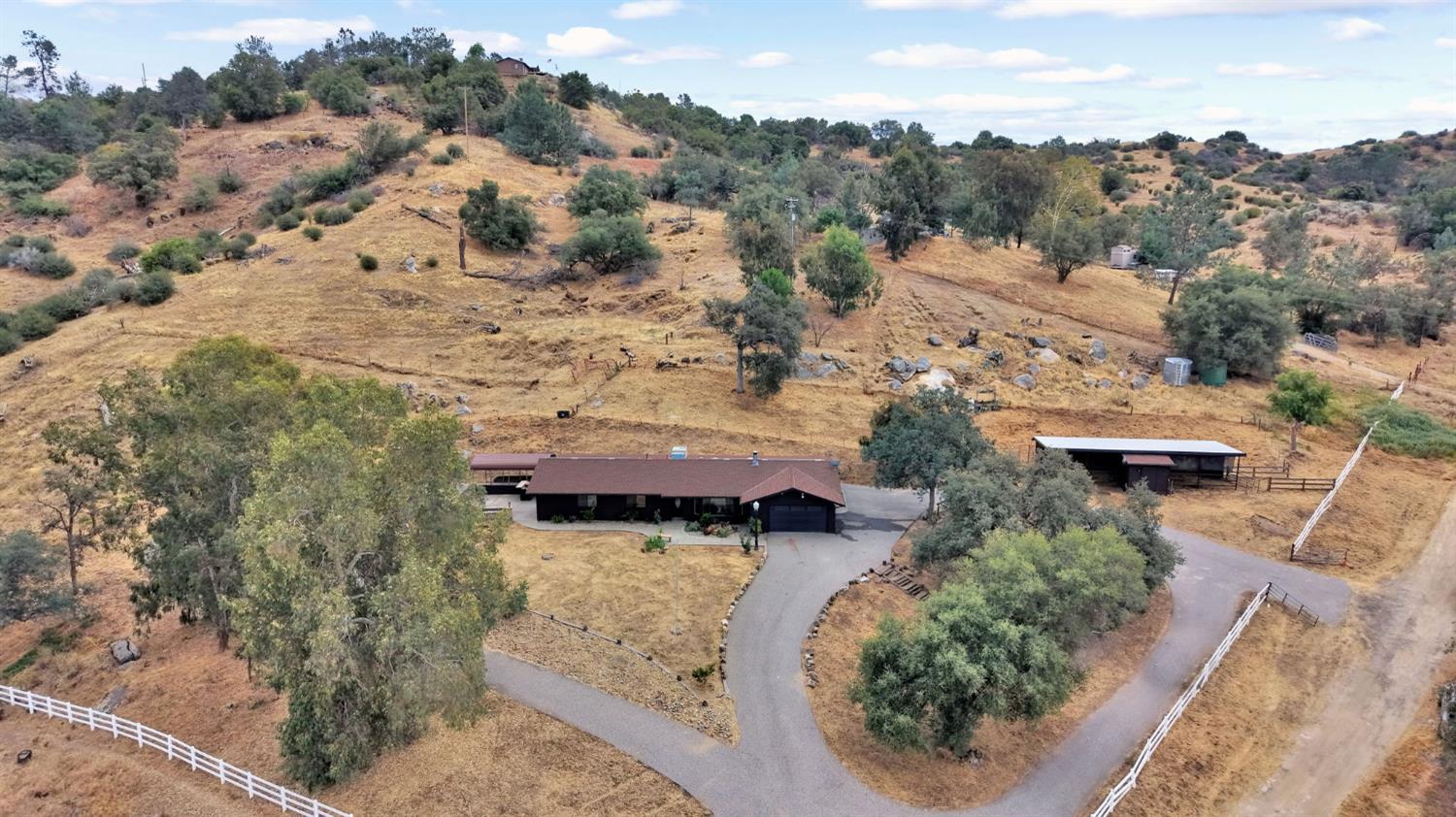 23328 Granite Creek Ln, Clovis, CA 93619
