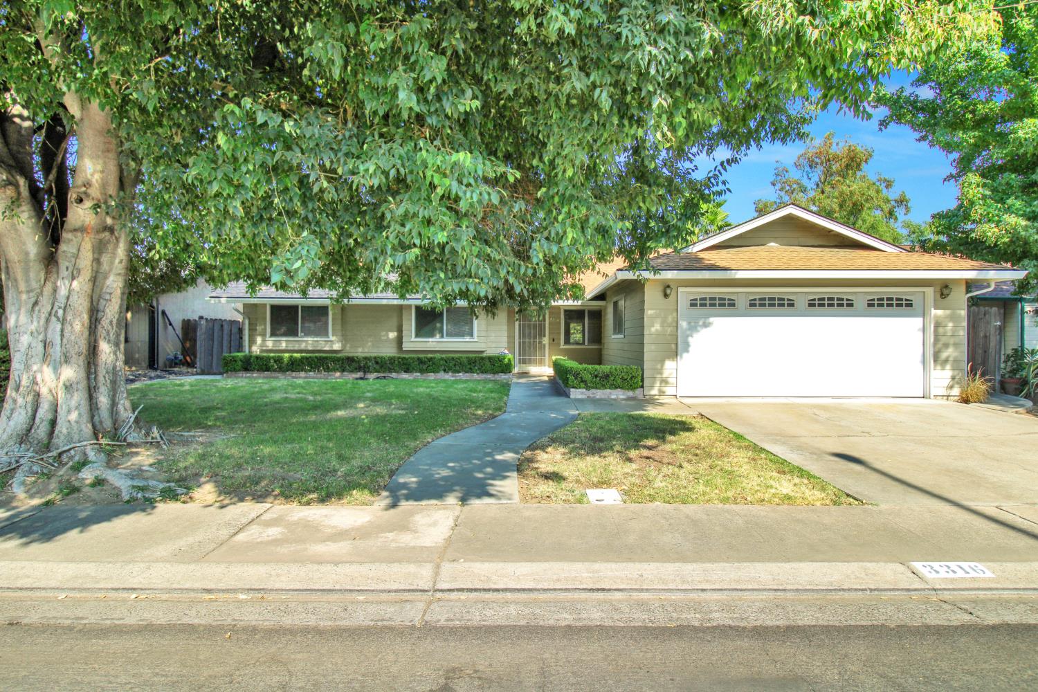 3316 Janet Dr, Modesto, CA 95350