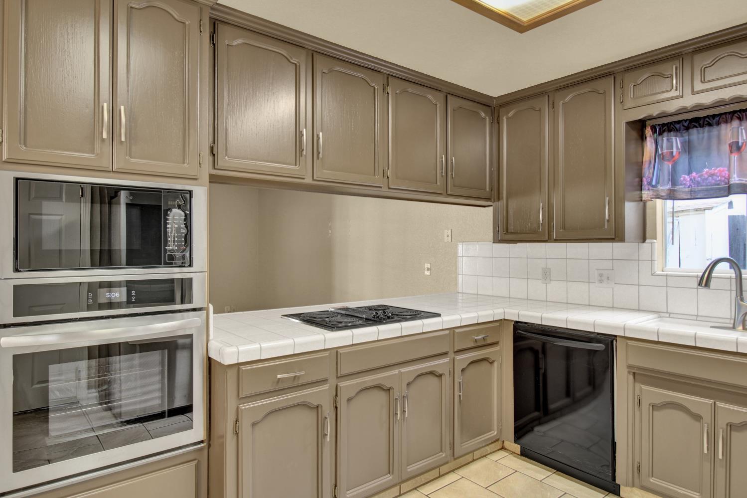 3316 Janet Dr, Modesto, CA 95350
