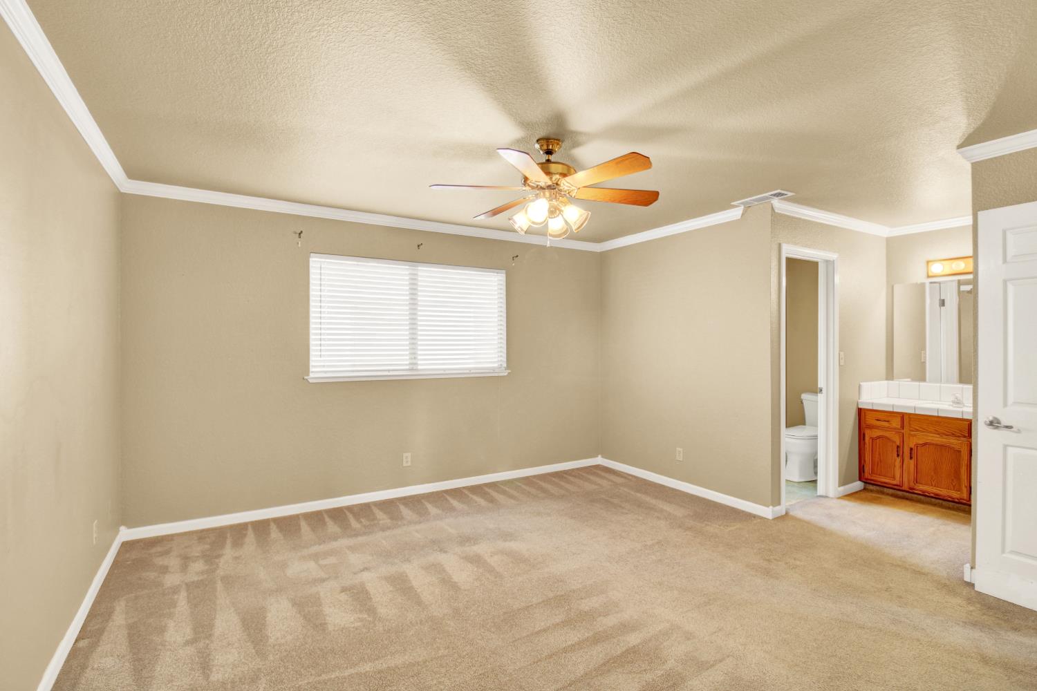 3316 Janet Dr, Modesto, CA 95350