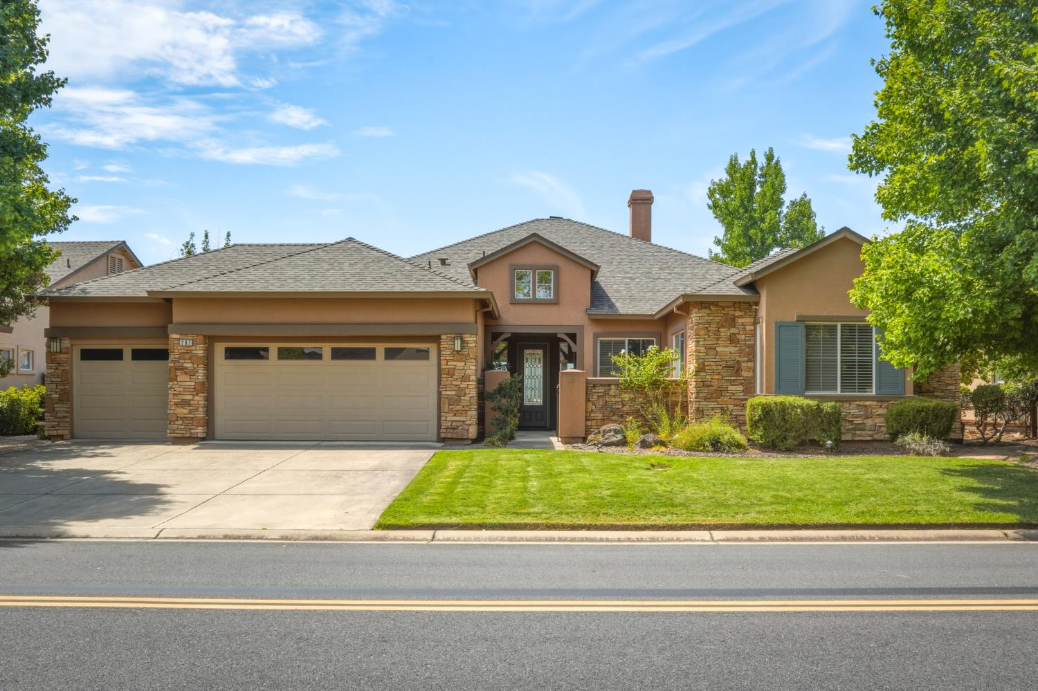 267 Rock Ridge Ln, Copperopolis, CA 95228