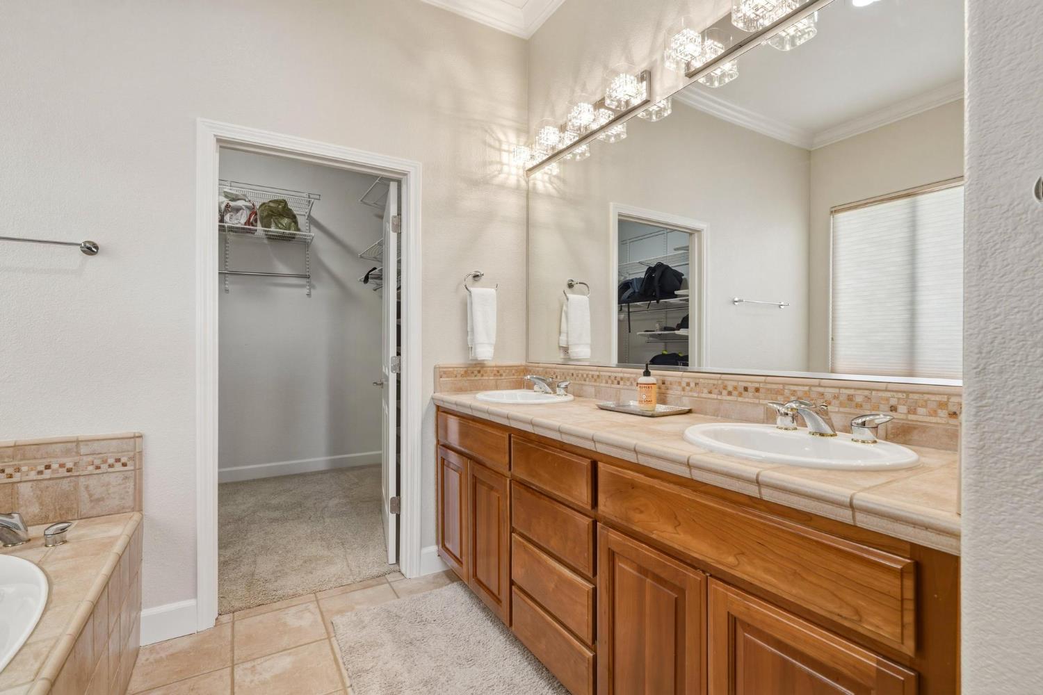 267 Rock Ridge Ln, Copperopolis, CA 95228