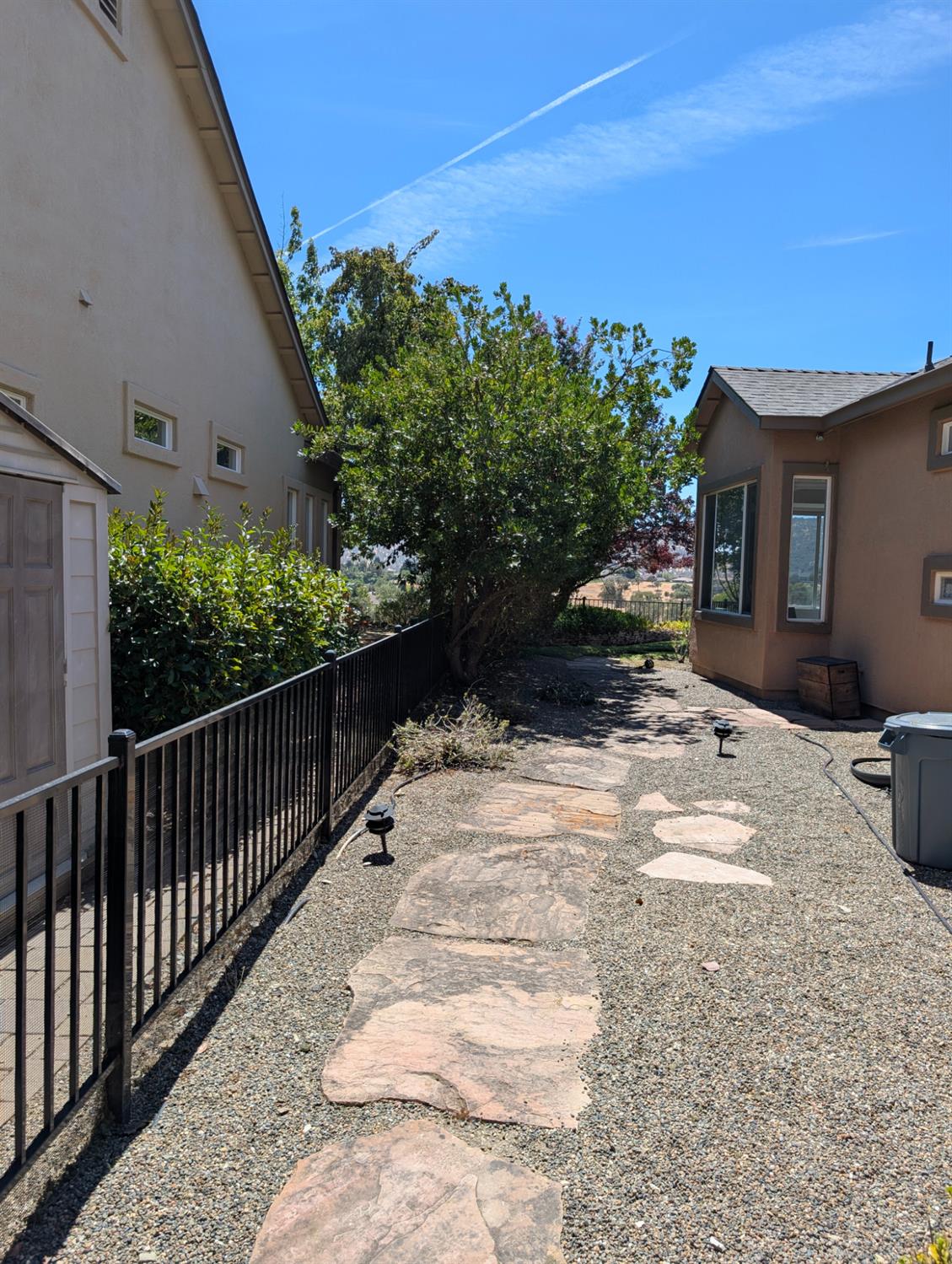267 Rock Ridge Ln, Copperopolis, CA 95228