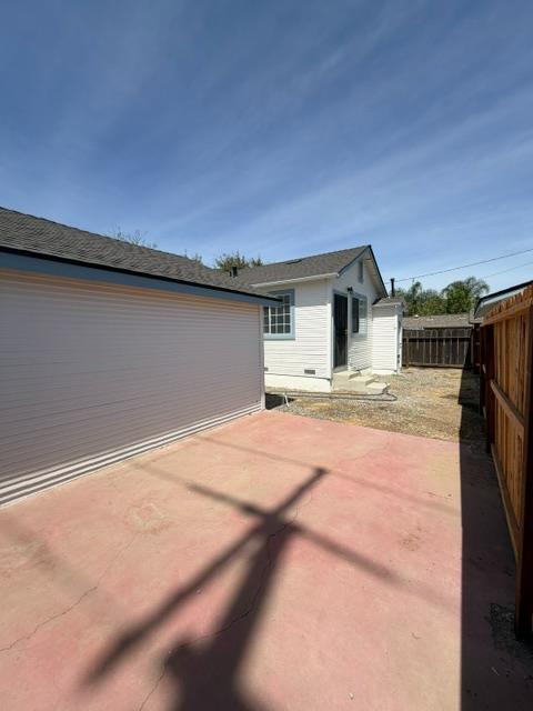 470 Second St, Gustine, CA 95322