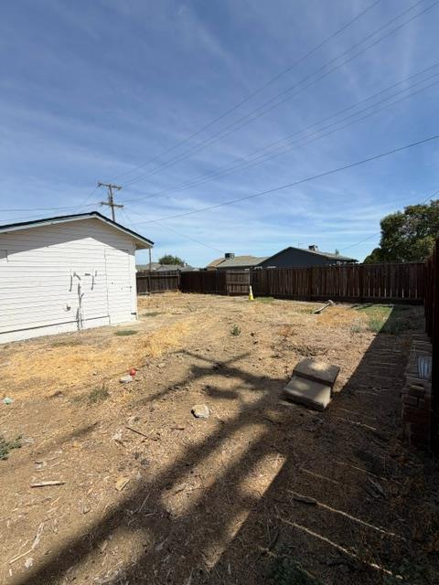 470 Second St, Gustine, CA 95322