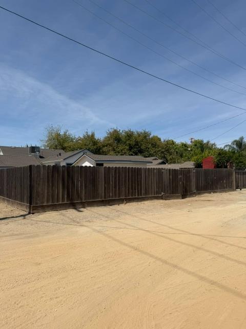 470 Second St, Gustine, CA 95322