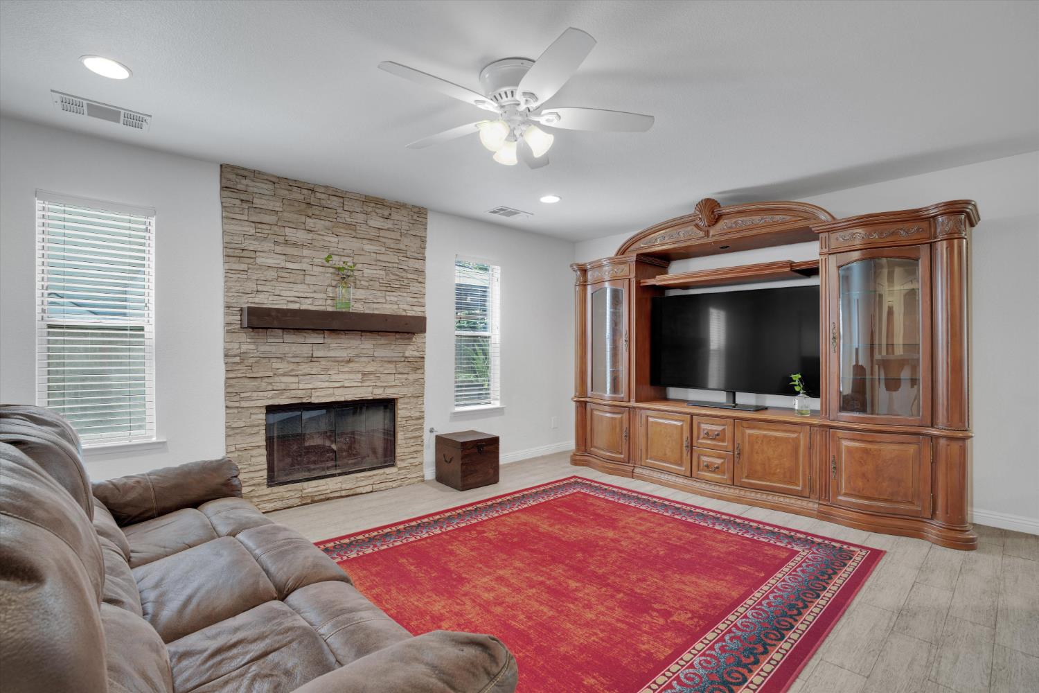 4610 Broadmore St, Chowchilla, CA 93610