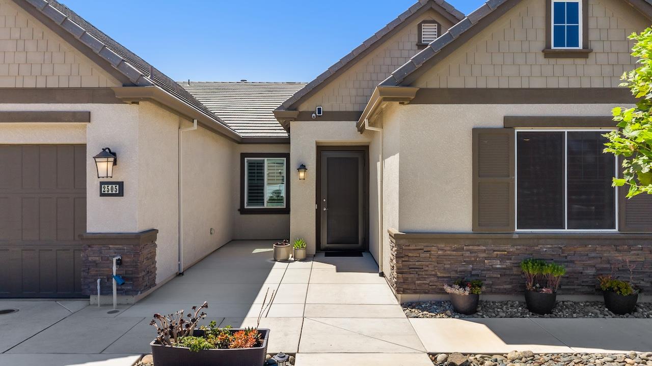 2505 Chrysler Ave, Manteca, CA 95337