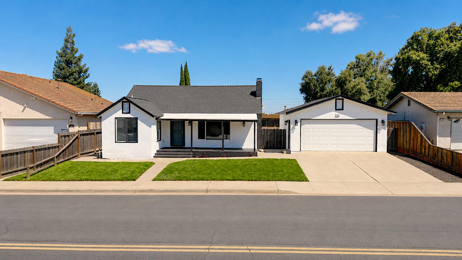 13361 Bentley St, Waterford, CA 95386