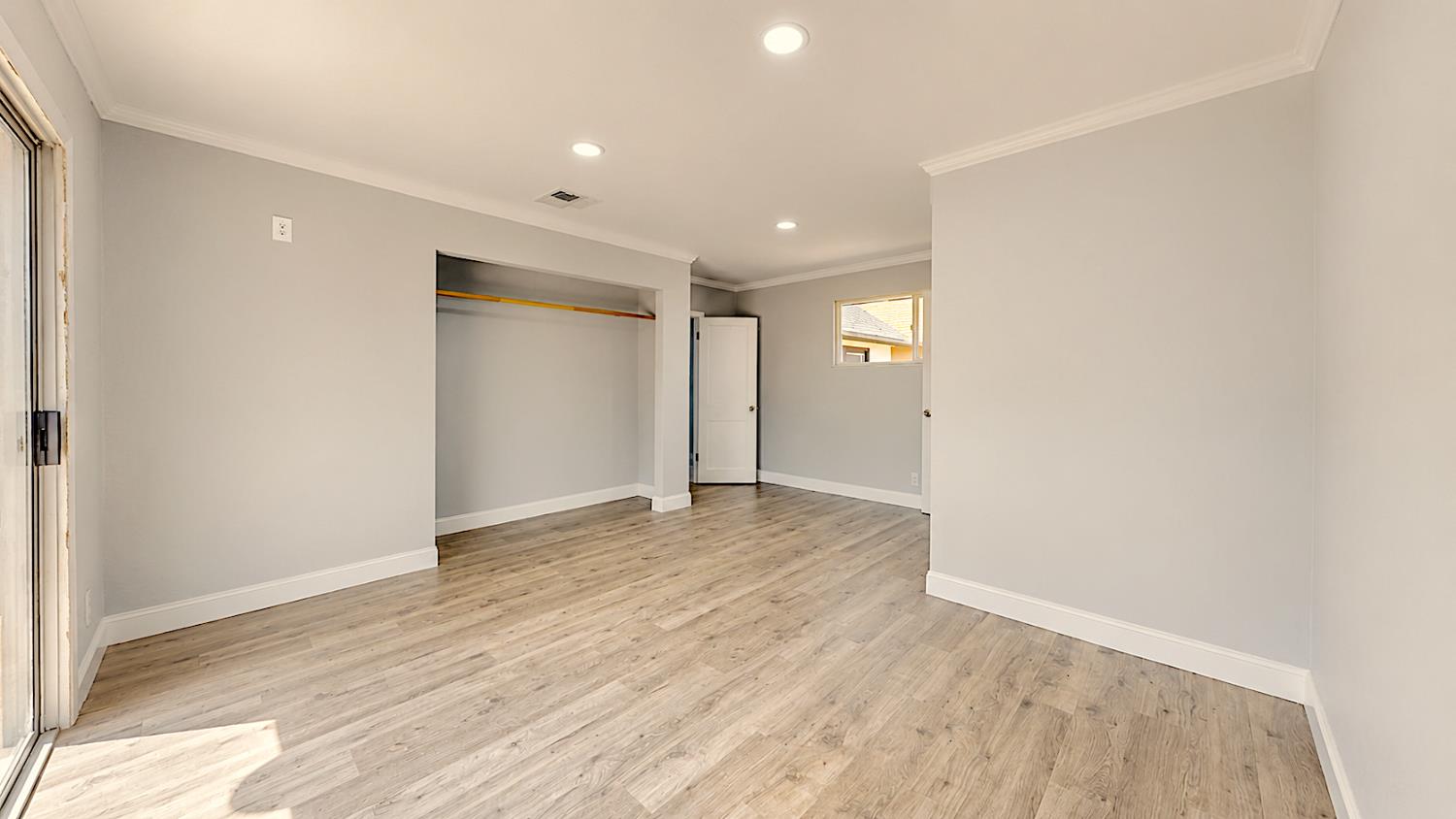 13361 Bentley St, Waterford, CA 95386