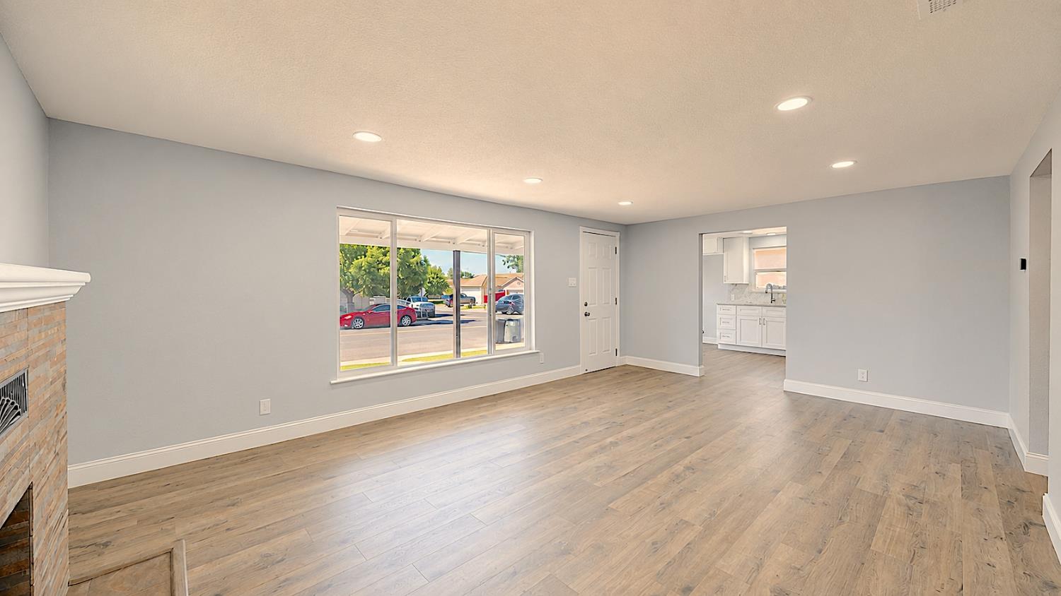 13361 Bentley St, Waterford, CA 95386