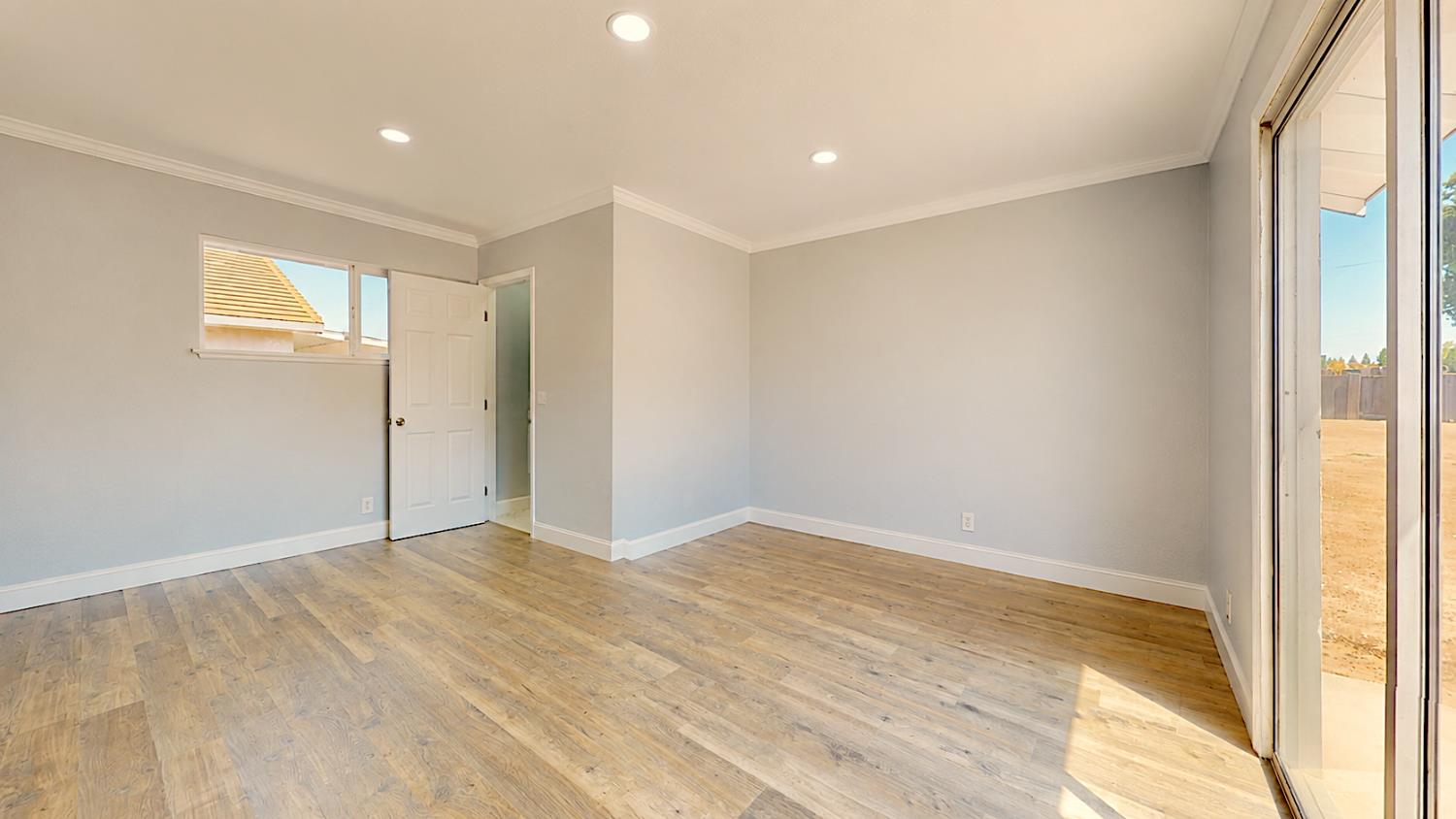 13361 Bentley St, Waterford, CA 95386