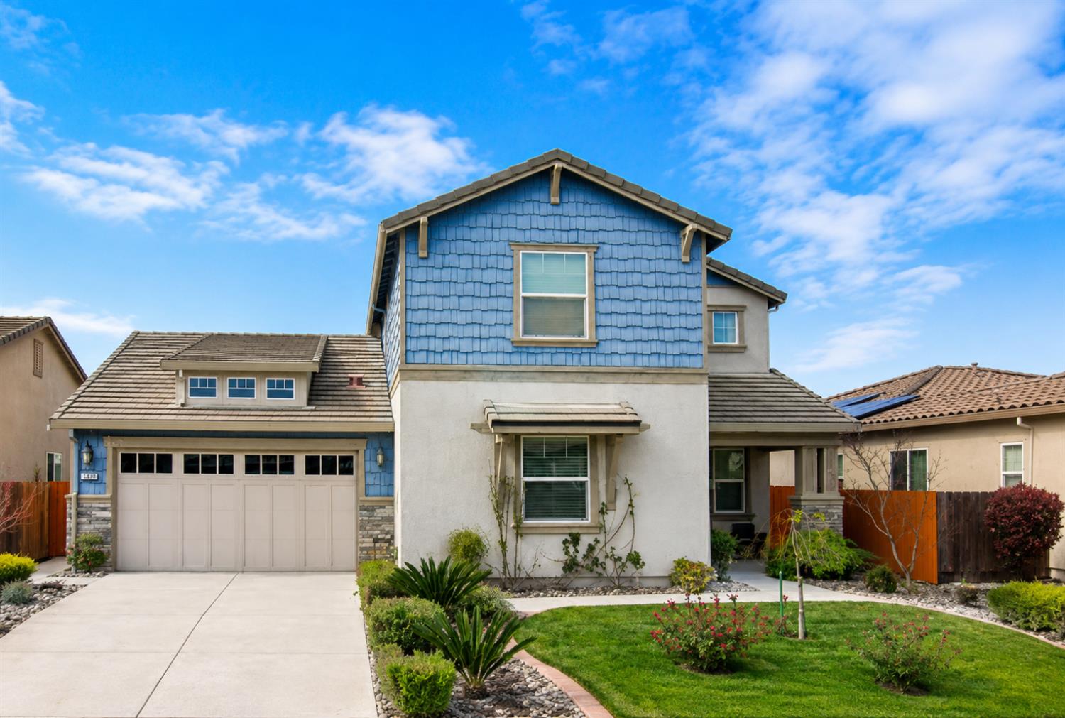 1925 Carogold Ln, Manteca, CA 95337