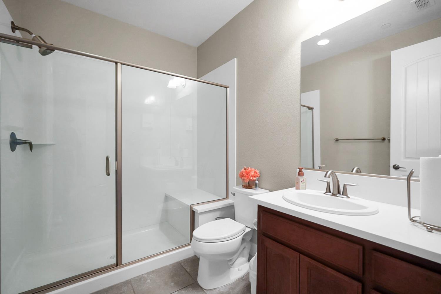 1925 Carogold Ln, Manteca, CA 95337