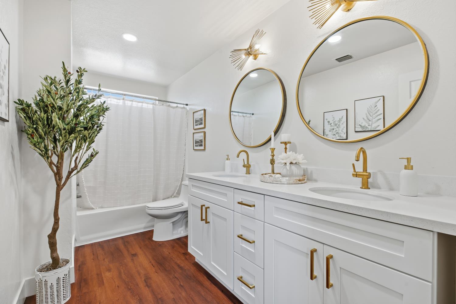 2829 Stone Ter, Modesto, CA 95355