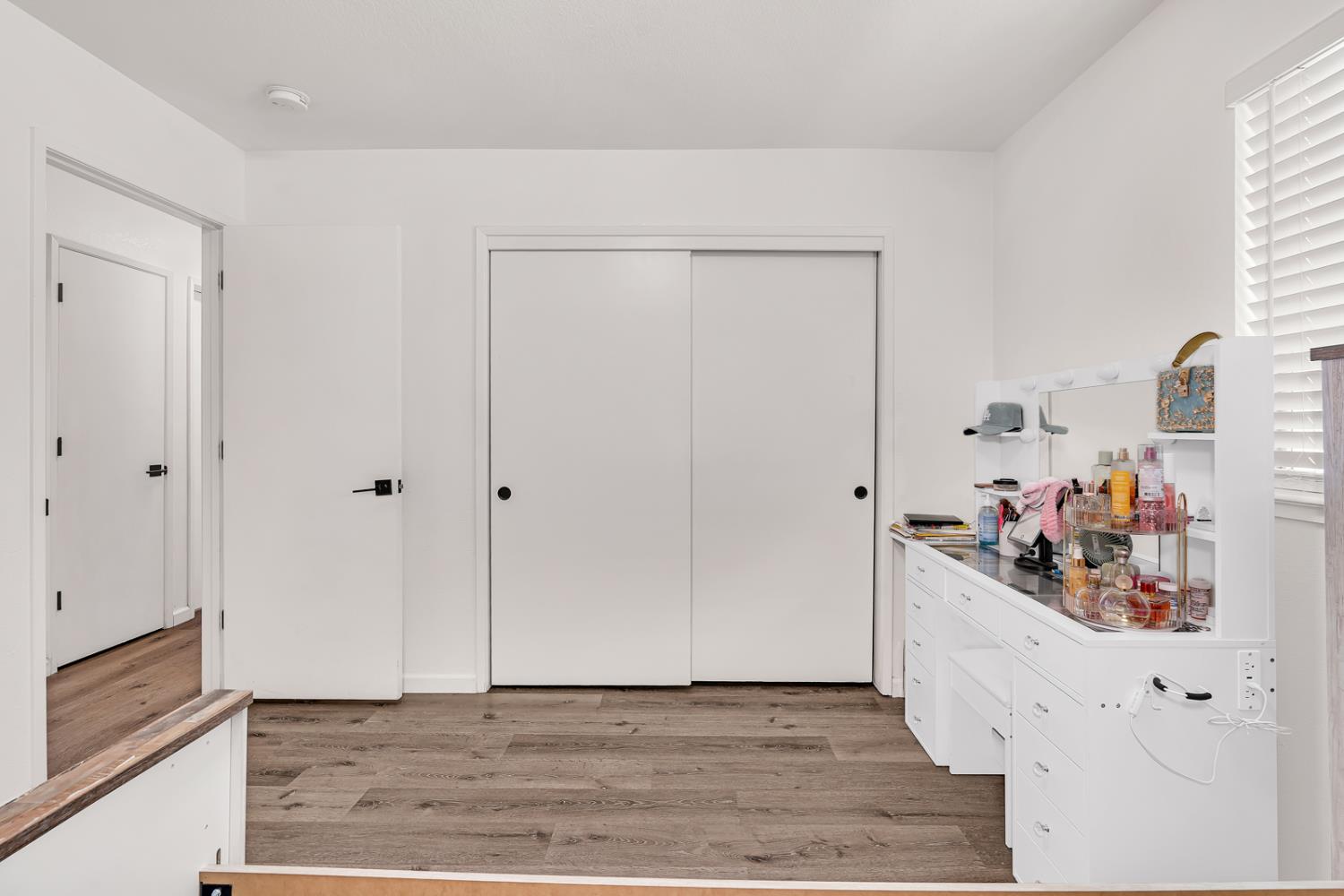 8778 Almond St, Dos Palos, CA 93620
