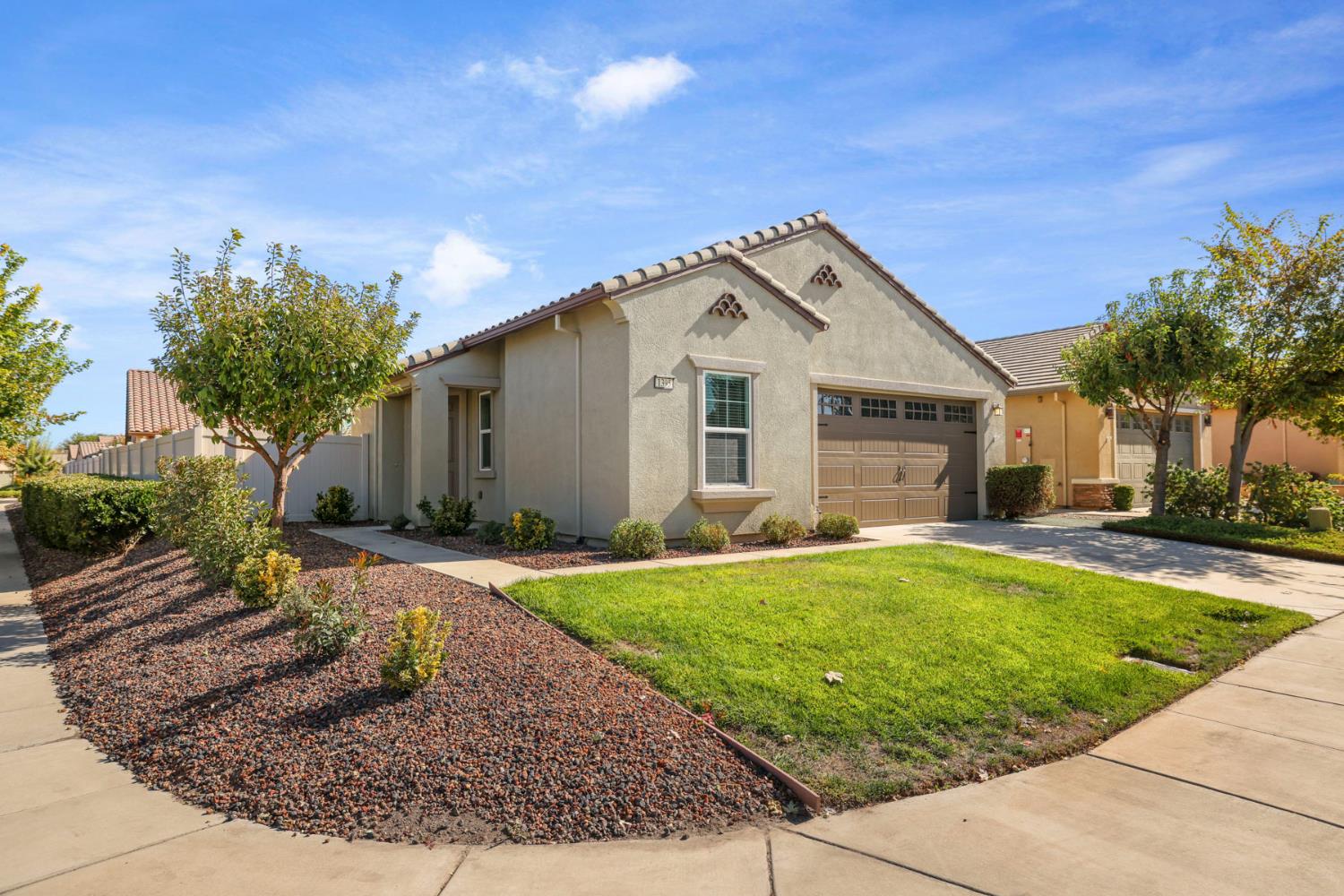 1395 Chestnut Hill Dr, Manteca, CA 95336